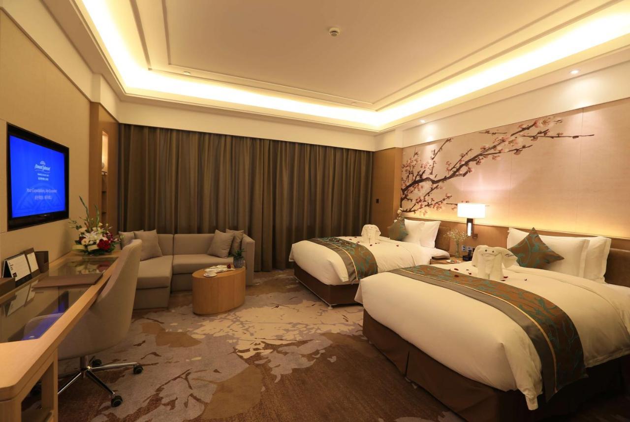 Howard Johnson Xiangyu Plaza Linyi Lin-i Exteriér fotografie