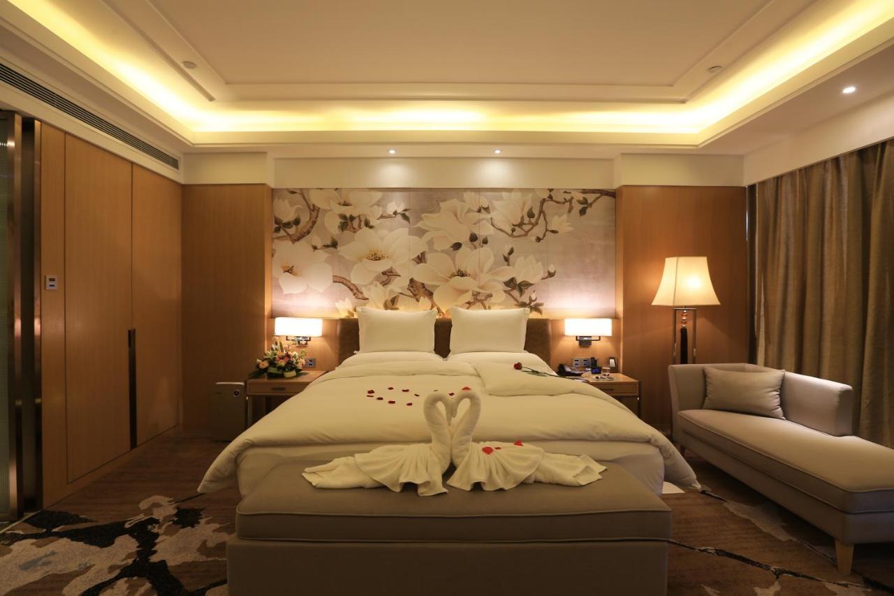 Howard Johnson Xiangyu Plaza Linyi Lin-i Exteriér fotografie